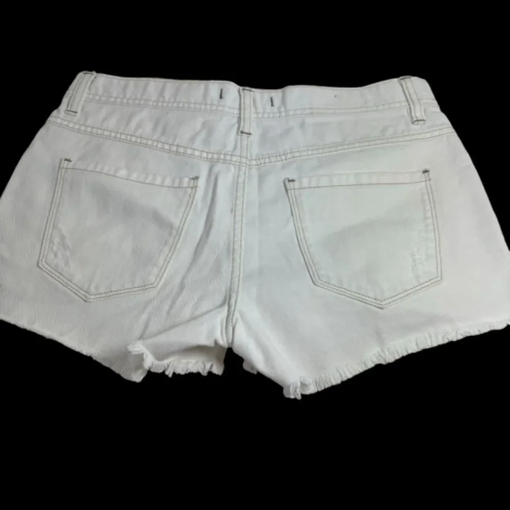 Free People White Distressed Denim Cutoff Shorts Sz‎ 27